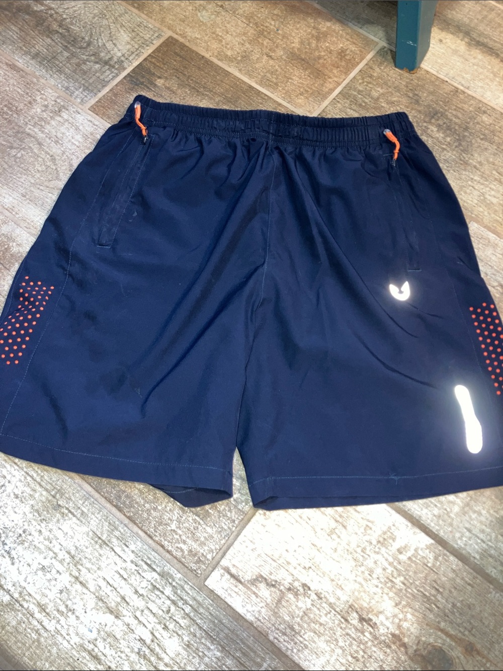 NORTHYARD MENS HIKING SHORTS W ZIP POCKETS AND REFLECTIVE STRIPS